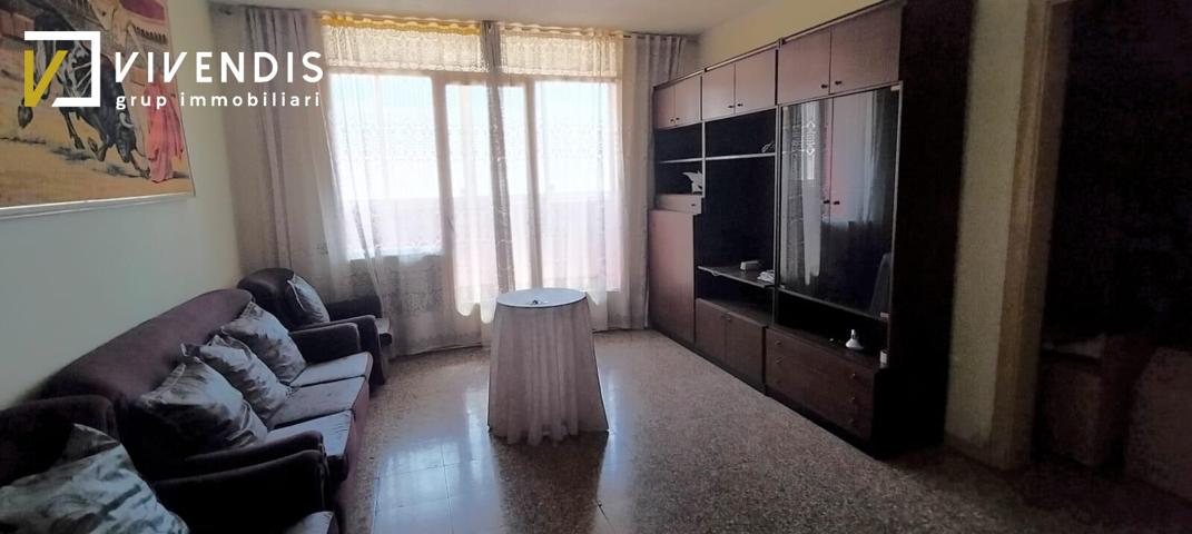 PISO EN VENTA EN PARDIÑAS photo 0
