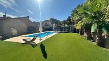Chalet en venta en Alpicat. photo 0