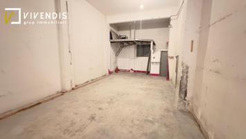 Local en Venta en Lleida photo 0