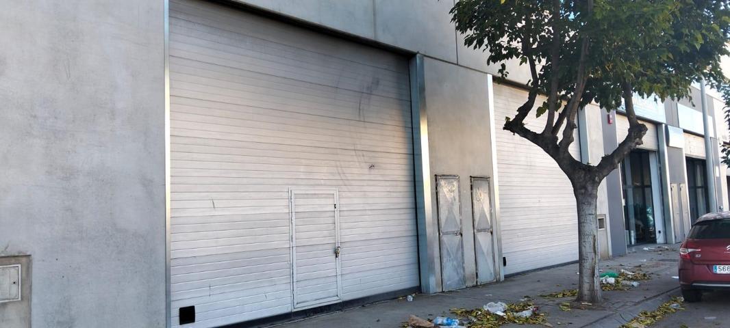 NAVE INDUSTRIAL EN ALQUILER photo 0