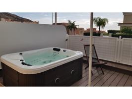 Se vende precioso Chalet ubicado en la zona del Madroñal de Adeje photo 0