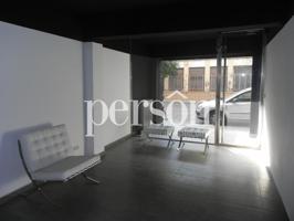 En venta dos bajos comerciales independientes en Burjassot photo 0