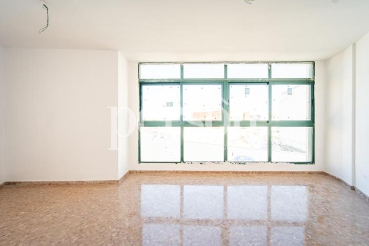 Piso en venta en Torrent de 74 m2 photo 0