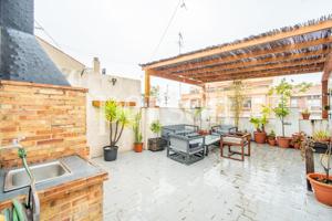 Vivienda reformada con terraza photo 0