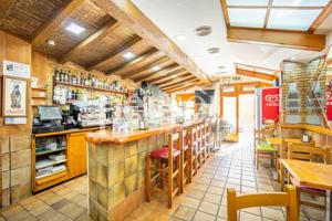 OPORTUNIDAD de traspaso Bar Restaurante en funcionamiento en Patraix photo 0