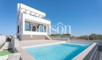 Exclusivo Chalet de Obra Nueva en Playa Terranova, Oliva photo 0