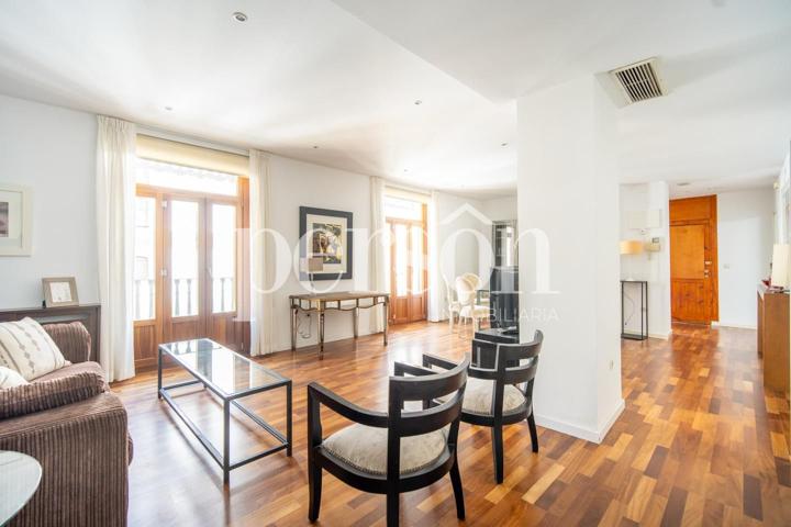 Exclusiva vivienda en el corazón histórico de Valencia photo 0