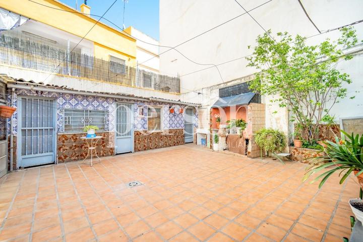 Casa-Chalet en Venta Zona Alborgí photo 0