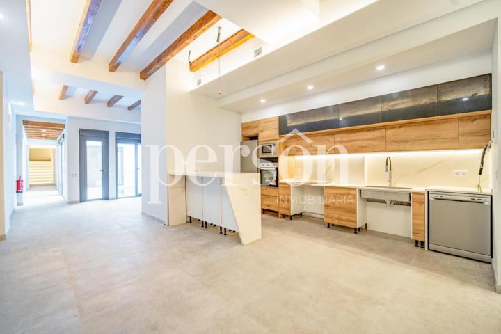 Duplex en venta junto a los Jardines del Río con piscina photo 0