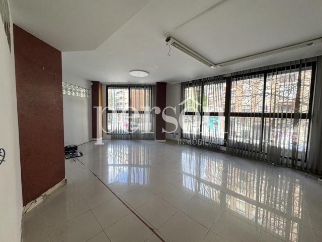 LOCAL EN VENTA BENIMACLET photo 0