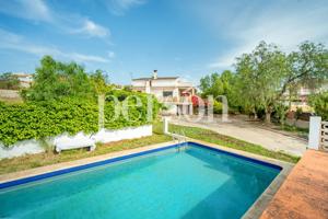 Vivienda con 1.200m2 de parcela photo 0