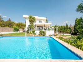 Precioso chalet sin amueblar en Campolivar photo 0