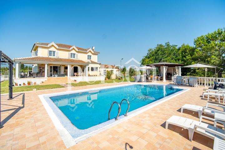 Chalet exclusivo en Cullera – Privacidad, elegancia y vida mediterránea photo 0