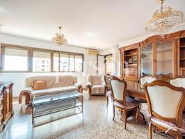 Alquiler Luminoso piso de 3 hab y 2 baños en Mestalla – Amueblado, con muebles de estilo, ideal para profesionales photo 0