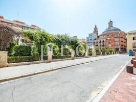 Local comercial en alquiler en zona Mercado Central photo 0