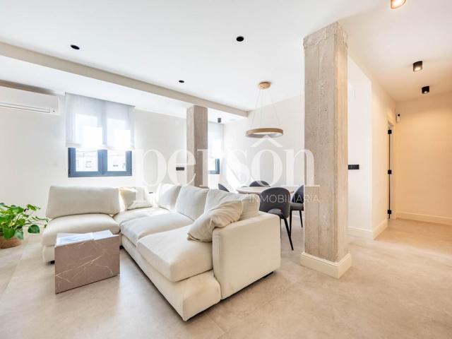 Piso en venta en València de 63 m2 photo 0