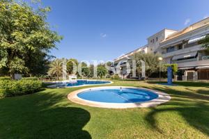 VIVIENDA EN PLENO CLUB DE GOLF ESCORPIÓN photo 0