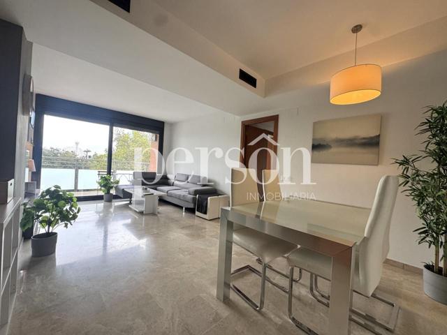 Piso en alquiler en València de 119 m2 photo 0