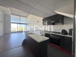 Dúplex en alquiler en València de 93 m2 photo 0