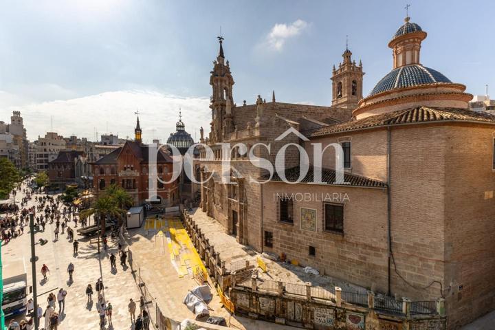 Espectacular edificio en venta junto a la Lonja de la Seda – Valencia Centro Histórico photo 0