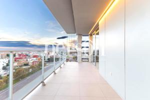 Piso en venta en Carrer d&#x27;Antonio Ferrandis photo 0