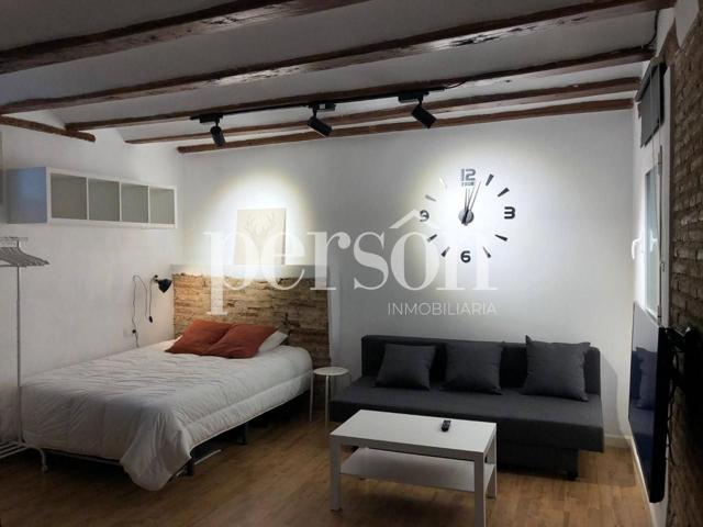 Estudio en venta en El Carmen photo 0