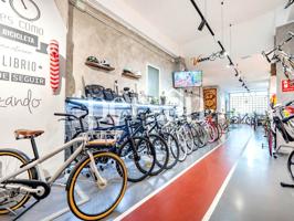 TRASPASO EXCLUSIVA TIENDA CONCEPTO CICLISMO URBANO Y CAFE DE ESPECIALIDAD photo 0