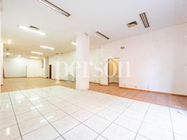 Local comercial con gran versatilidad en Nou Moles photo 0