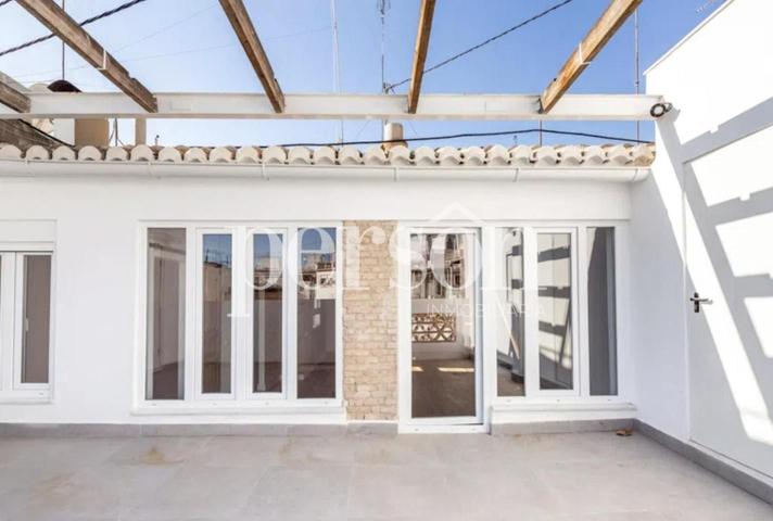 PRECIOSO APARTAMENTO EN EL CENTRO DE VALENCIA photo 0