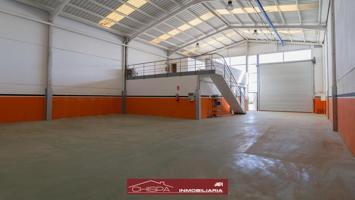 Nave industrial en el polígono industrial Los Vientos photo 0