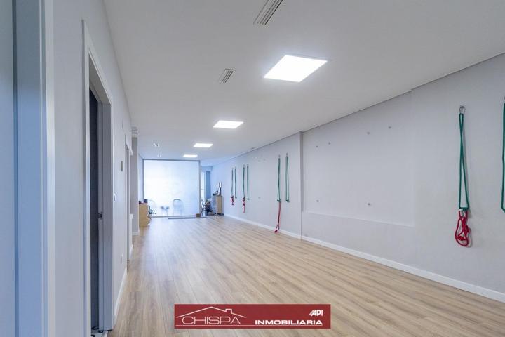 Local comercial totalmente reformado photo 0