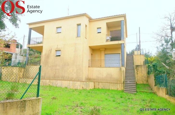 Casa por terminar en la urbanización Montbarbat, Maçanet de la Selva photo 0