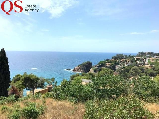 Parcela con vistas al mar en Cala Sant Francesc, Blanes photo 0