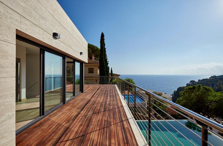 Villa con vistas al mar en Cala Canyelles, Lloret de Mar photo 0