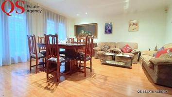 Casa adosada en el centro de Calella photo 0