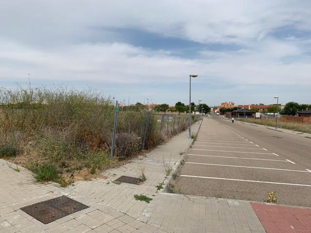 Terreno en venta en Mojados de 365 m2 photo 0