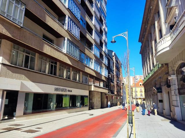 Piso en venta en Valladolid de 124 m2 photo 0
