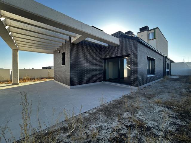 ATICO ZONA HOSPITAL NUEVO photo 0