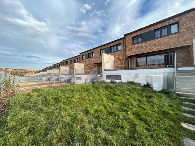 CHALET ADOSADO ARROYO DE LA ENCOMIENDA photo 0