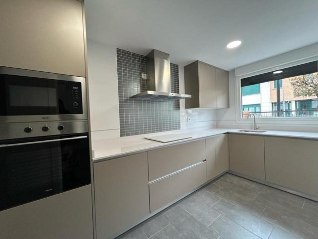 CHALET ADOSADO ARROYO DE LA ENCOMIENDA photo 0