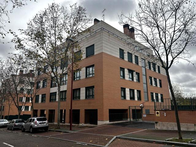 Piso en alquiler en Valladolid de 64 m2 photo 0