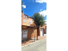 Chalet pareado en venta en Garena(28806) photo 0