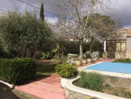 ¡Fantástica Casa a escasa distancia de Yebra en una planta con garaje, jardines y piscina propia ! photo 0