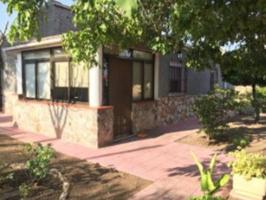 ¡Fantástica Casa en una planta con garaje, jardines y piscina propia! photo 0