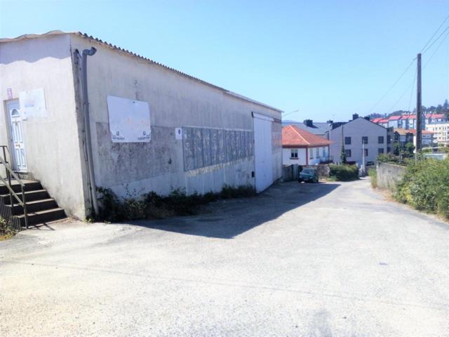 Nave de 1.000 m2 en Puxeiros photo 0