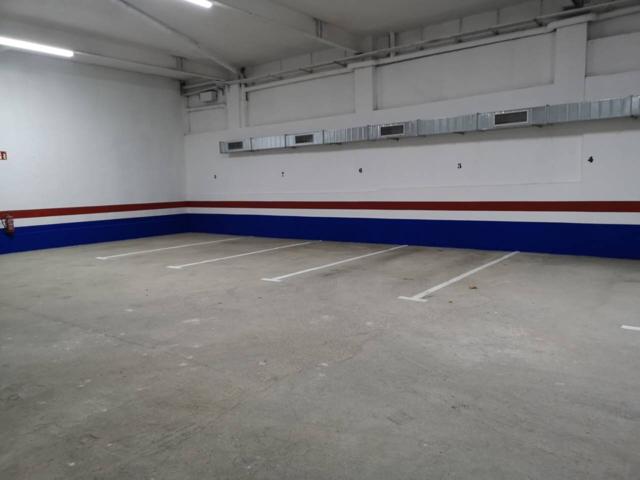 Parking en alquiler en Barbastro photo 0