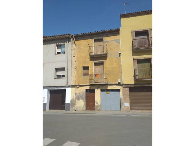 CASA EN VENTA EN MONZÓN photo 0