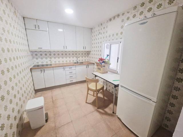 CASA UNIFAMILIAR MONZON. GRAN OPORTUNIDAD PARA INVERSORES photo 0