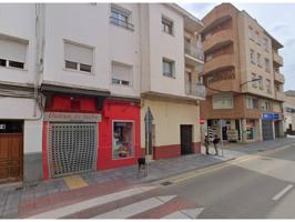 Venta de local comercial en Binéfar photo 0