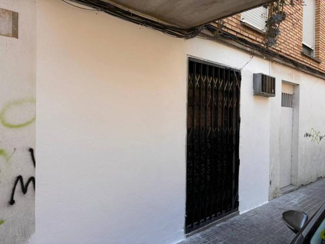 Alquiler de Local Comercial en Binéfar photo 0